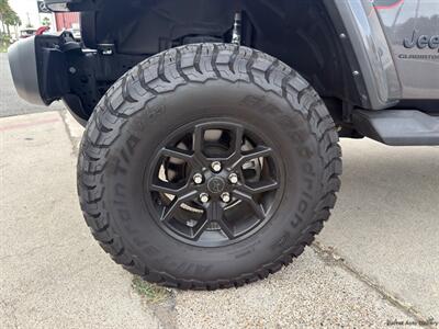 2023 Jeep Gladiator Sport   - Photo 5 - San Juan, TX 78589