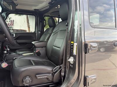 2023 Jeep Gladiator Sport   - Photo 2 - San Juan, TX 78589