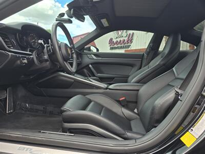 2022 Porsche 911 Carrera   - Photo 2 - San J Uan, TX 78589