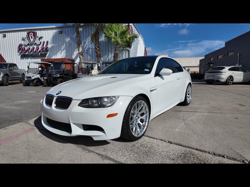 2009 BMW M3 V8 Coupe   - Photo 1 - San Juan, TX 78589
