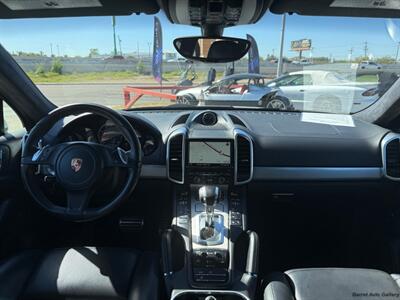 2014 Porsche Cayenne Turbo   - Photo 28 - San Juan, TX 78589