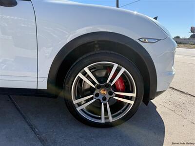 2014 Porsche Cayenne Turbo   - Photo 21 - San Juan, TX 78589