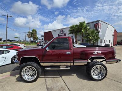 1995 Chevrolet K1500 Cheyenne 2dr K1500 Cheyenne   - Photo 4 - San J Uan, TX 78589