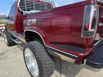 1995 Chevrolet K1500 Cheyenne 2dr K1500 Cheyenne   - Photo 17 - San J Uan, TX 78589