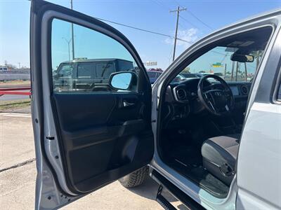 2019 Toyota Tacoma TRD Off-Road 4x4 V6   - Photo 36 - San J Uan, TX 78589