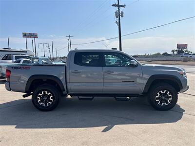 2019 Toyota Tacoma TRD Off-Road 4x4 V6   - Photo 15 - San J Uan, TX 78589