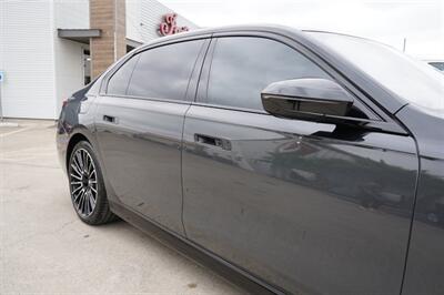 2024 BMW 760i xDrive   - Photo 18 - San J Uan, TX 78589