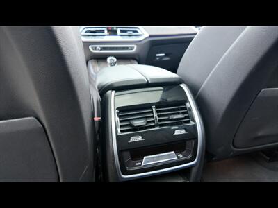 2021 BMW X5 xDrive40i  M-package - Photo 32 - San Juan, TX 78589