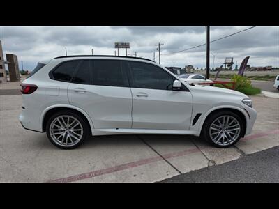 2021 BMW X5 xDrive40i  M-package - Photo 7 - San Juan, TX 78589