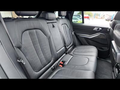 2021 BMW X5 xDrive40i  M-package - Photo 37 - San Juan, TX 78589