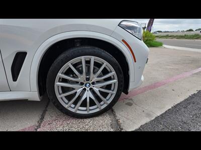 2021 BMW X5 xDrive40i  M-package - Photo 13 - San Juan, TX 78589