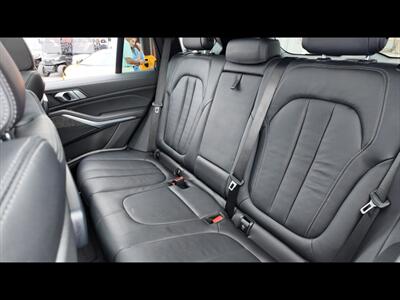 2021 BMW X5 xDrive40i  M-package - Photo 31 - San Juan, TX 78589