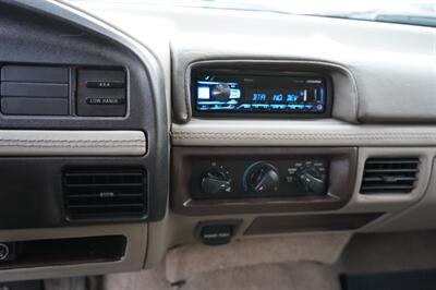 1995 Ford Bronco XL 2dr XL   - Photo 50 - San J Uan, TX 78589