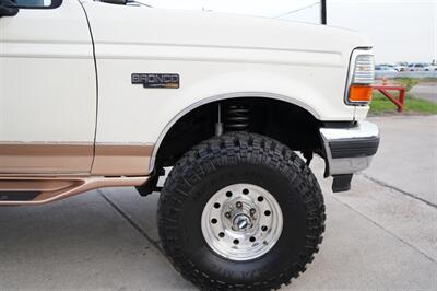 1995 Ford Bronco XL 2dr XL   - Photo 25 - San J Uan, TX 78589