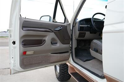 1995 Ford Bronco XL 2dr XL   - Photo 39 - San J Uan, TX 78589