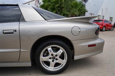 2001 Pontiac Firebird Formula Ram Air  WS6 Performance package RARE - Photo 8 - San J Uan, TX 78589