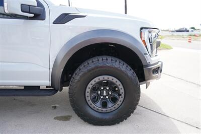 2023 Ford F-150 Raptor   - Photo 23 - San J Uan, TX 78589