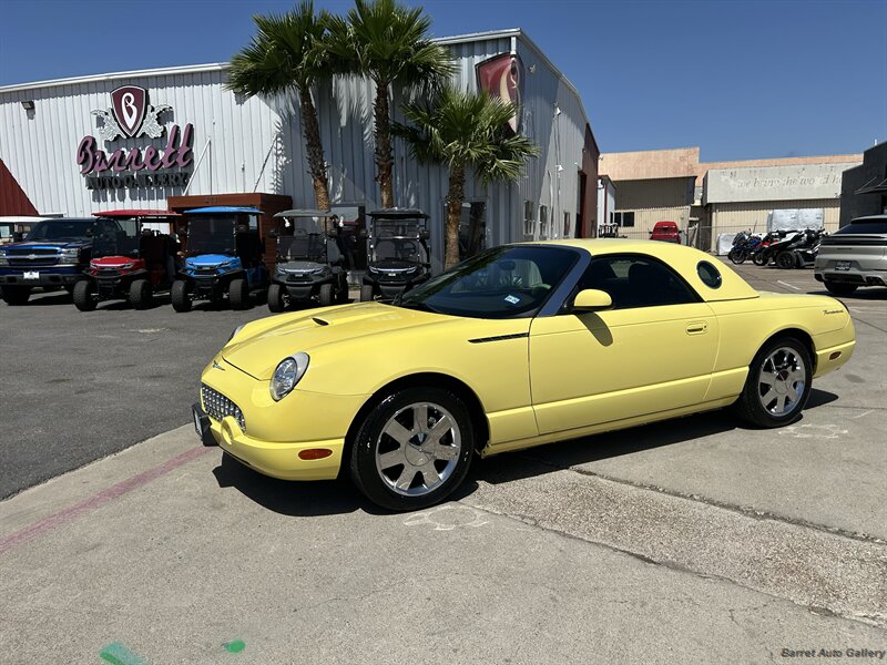2002 Ford Thunderbird Deluxe   - Photo 1 - San Juan, TX 78589