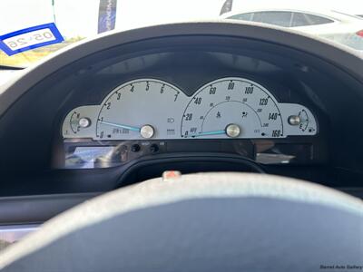 2002 Ford Thunderbird Deluxe   - Photo 12 - San Juan, TX 78589