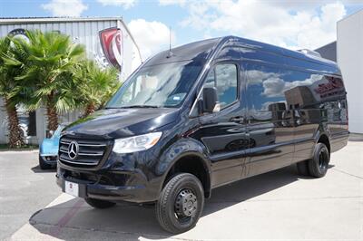 2024 Mercedes-Benz Sprinter 3500XD  Custom - Photo 3 - San J Uan, TX 78589