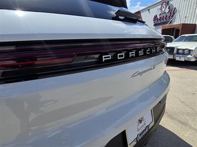 2024 Porsche Cayenne S   - Photo 17 - San J Uan, TX 78589