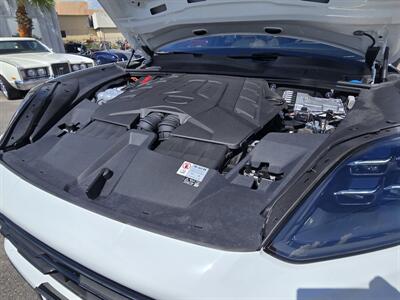 2024 Porsche Cayenne S   - Photo 48 - San J Uan, TX 78589