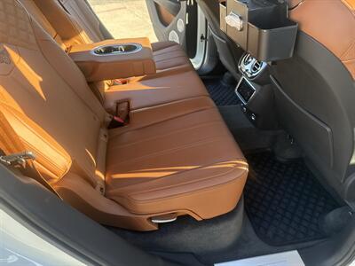 2024 Bentley Bentayga A V8   - Photo 36 - San J Uan, TX 78589