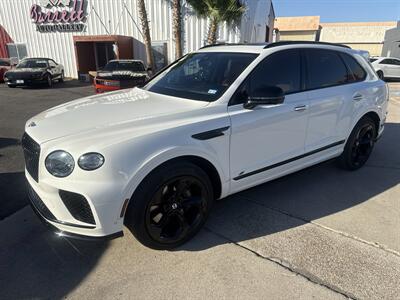 2024 Bentley Bentayga A V8   - Photo 4 - San J Uan, TX 78589