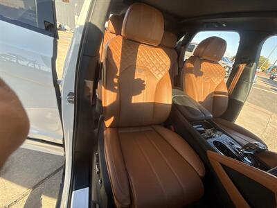 2024 Bentley Bentayga A V8   - Photo 28 - San J Uan, TX 78589