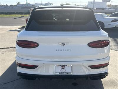 2024 Bentley Bentayga A V8   - Photo 9 - San J Uan, TX 78589