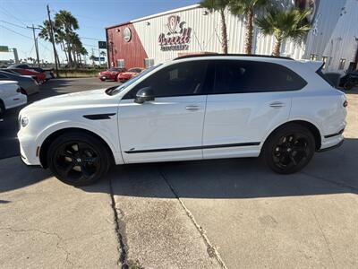 2024 Bentley Bentayga A V8   - Photo 5 - San J Uan, TX 78589