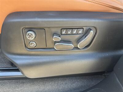 2024 Bentley Bentayga A V8   - Photo 30 - San J Uan, TX 78589