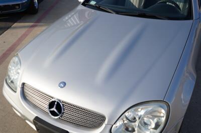 2004 Mercedes-Benz SLK SLK 32 AMG   - Photo 23 - San J Uan, TX 78589