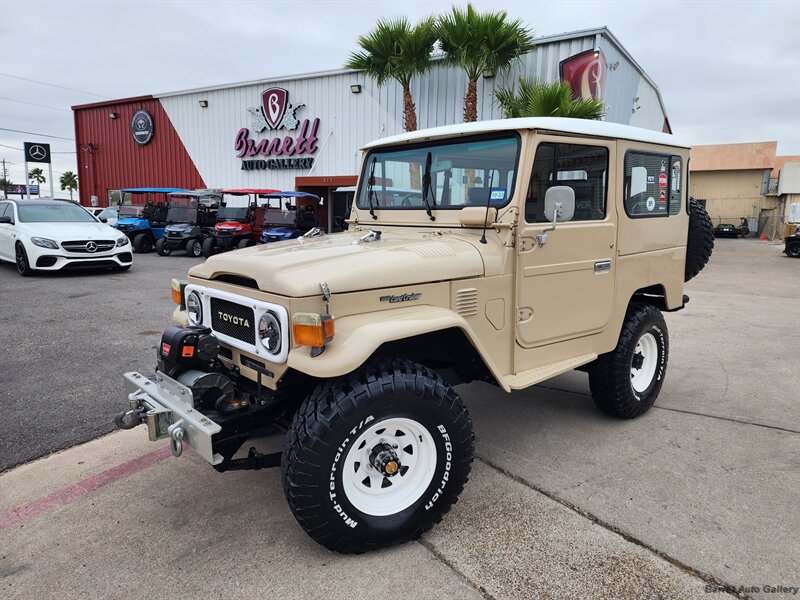 1982 Toyota Land Cruiser 40   - Photo 1 - San Juan, TX 78589