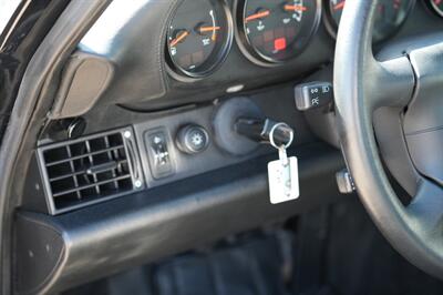 1997 Porsche 911 Carrera 4S   - Photo 22 - San J Uan, TX 78589