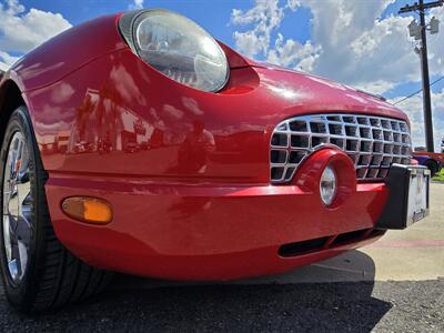 2002 Ford Thunderbird Deluxe   - Photo 29 - San J Uan, TX 78589