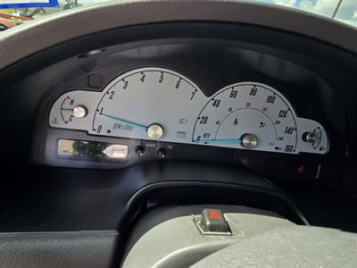 2002 Ford Thunderbird Deluxe   - Photo 37 - San J Uan, TX 78589