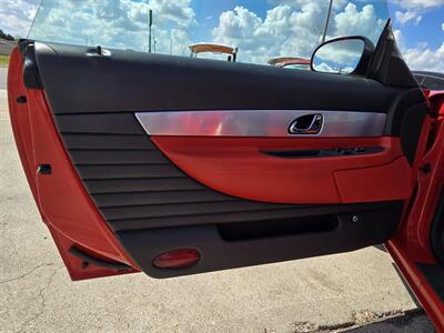 2002 Ford Thunderbird Deluxe   - Photo 33 - San J Uan, TX 78589