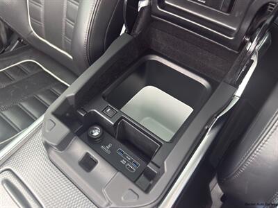 2017 Land Rover Range Rover Sport SVR   - Photo 32 - San Juan, TX 78589