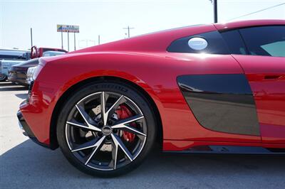 2021 Audi R8 5.2 V10   - Photo 20 - San J Uan, TX 78589