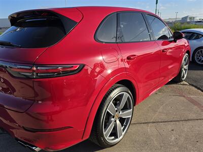 2022 Porsche Cayenne S   - Photo 7 - San J Uan, TX 78589