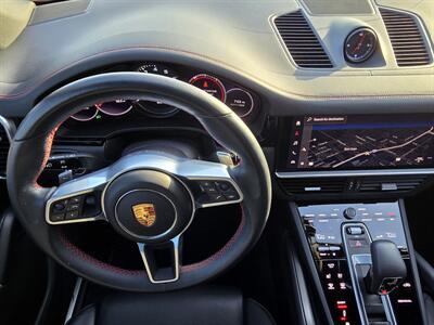 2022 Porsche Cayenne S   - Photo 35 - San J Uan, TX 78589