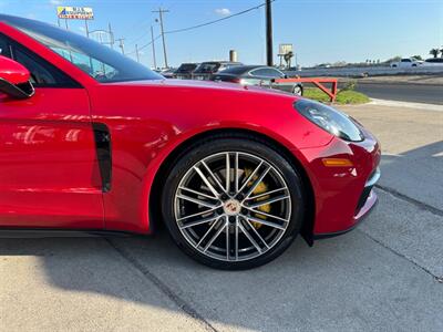 2017 Porsche Panamera 4S   - Photo 18 - San J Uan, TX 78589