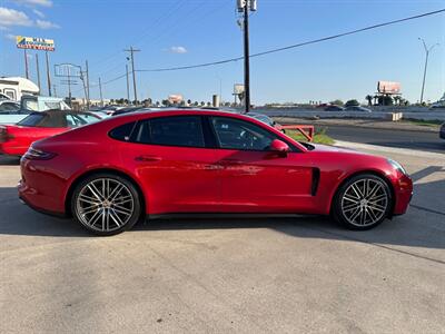 2017 Porsche Panamera 4S   - Photo 20 - San J Uan, TX 78589