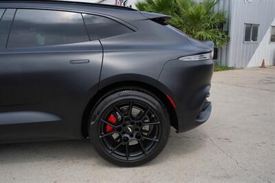 2022 Aston Martin DBX   - Photo 8 - San J Uan, TX 78589