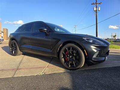 2022 Aston Martin DBX   - Photo 7 - San J Uan, TX 78589