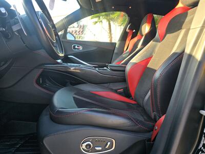 2022 Aston Martin DBX   - Photo 2 - San J Uan, TX 78589