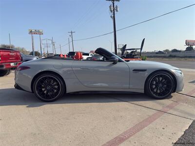 2023 Mercedes-Benz AMG SL 43   - Photo 39 - San Juan, TX 78589