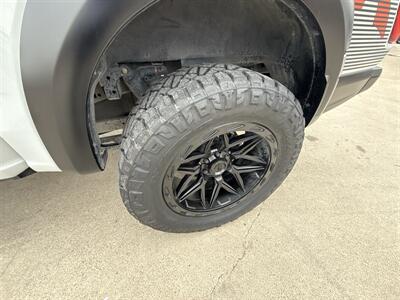 2023 Ford F-150 Raptor R   - Photo 15 - San J Uan, TX 78589
