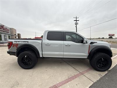 2023 Ford F-150 Raptor R   - Photo 8 - San J Uan, TX 78589